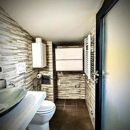 Solaris Guest house *